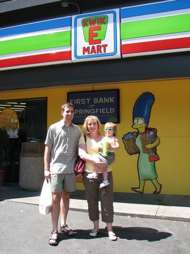 Kwik-E-Mart Patrons