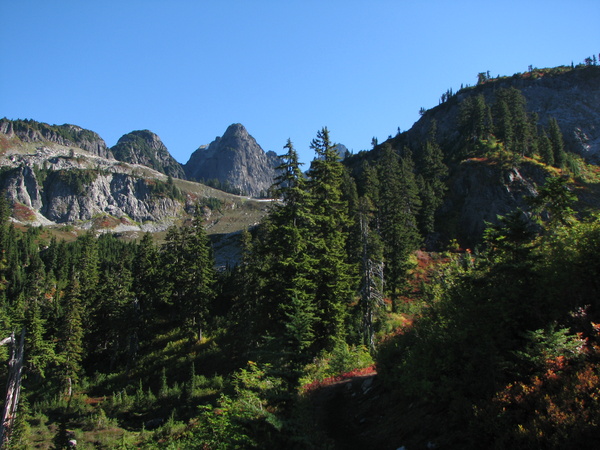 Ridge to Lake Ann