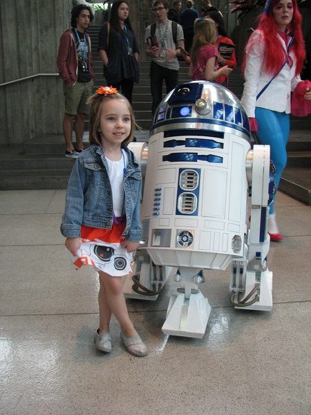 BB-8 and R2-D2