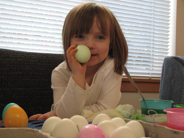 Dying Easter Eggs