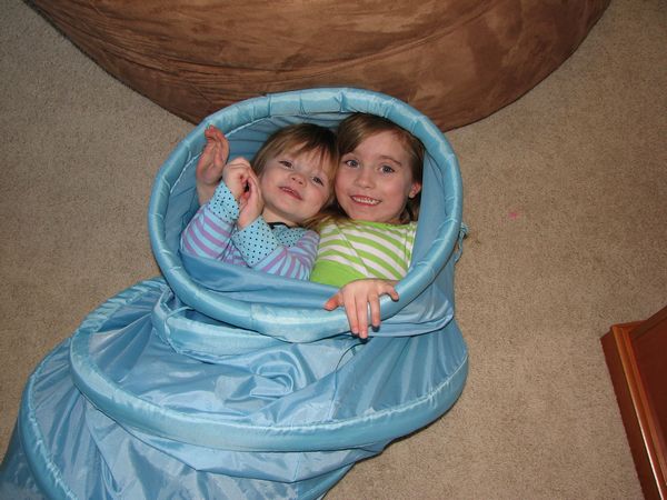 Tunnel Buddies