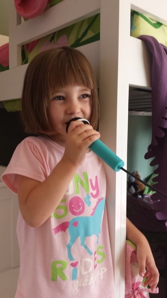 Bedroom Singer