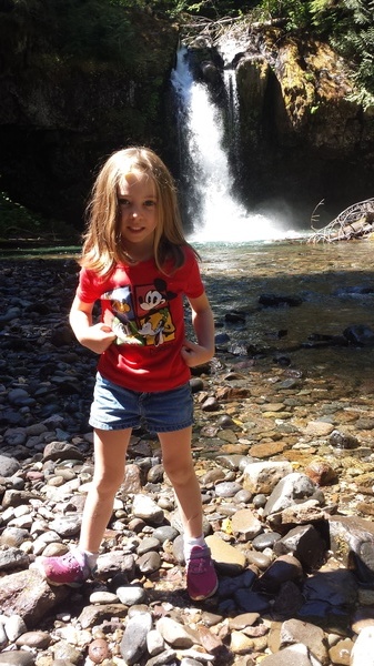 Iron Creek Falls